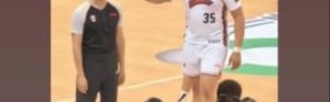 kaiyun sports-怒指裁判！洛夫顿更新社媒：别再有下次！这是球员开始受伤的原因