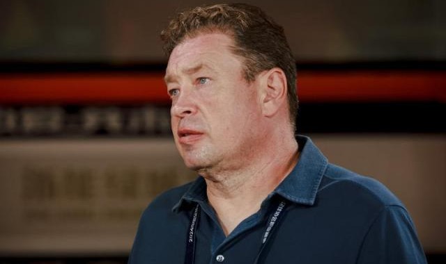 kaiyun sports-斯卢茨基：寻求攻防平衡 全力争胜保留晋级希望