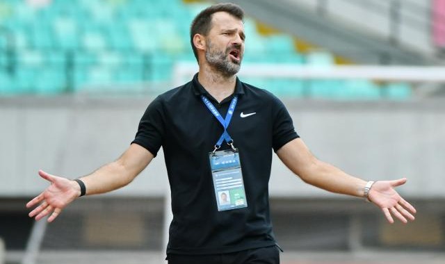 开云官方直播-莱科连续借强弱对决大练新丁：我的用人原则看训练