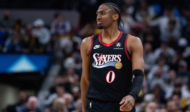 开云平台-这是在摸鱼？马克西半场5中1得5分 三分3中1&amp;另有2失误