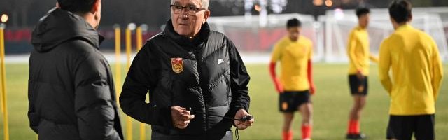 开云官方直播-中泰决战，国足需要两个坚定