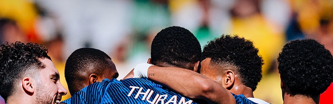 开云官方直播-意大利升第12！FIFA排名：法国超西班牙登顶 日本第18 国足跌至94