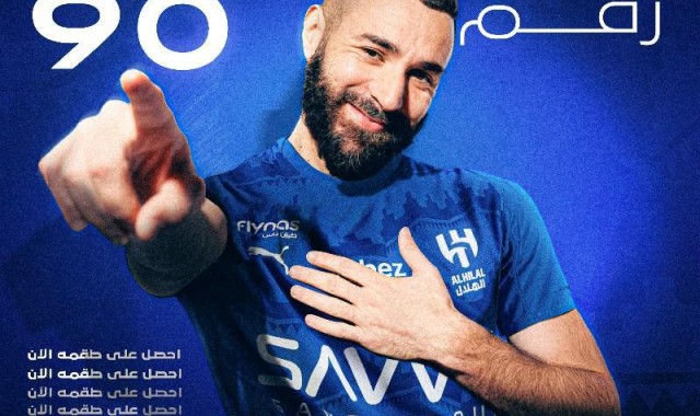 开云平台-官方：本泽马将在利雅得新月身穿90号球衣